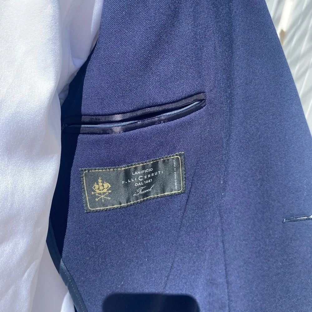 Boggi Milano Slim Fit Navy Blazer  Lanificio F.lli Cerruti Fabric Men’s Coat